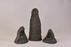 Mina-olen-A-ja-O2021-keramiikka-ja-kristalli-283319-cm